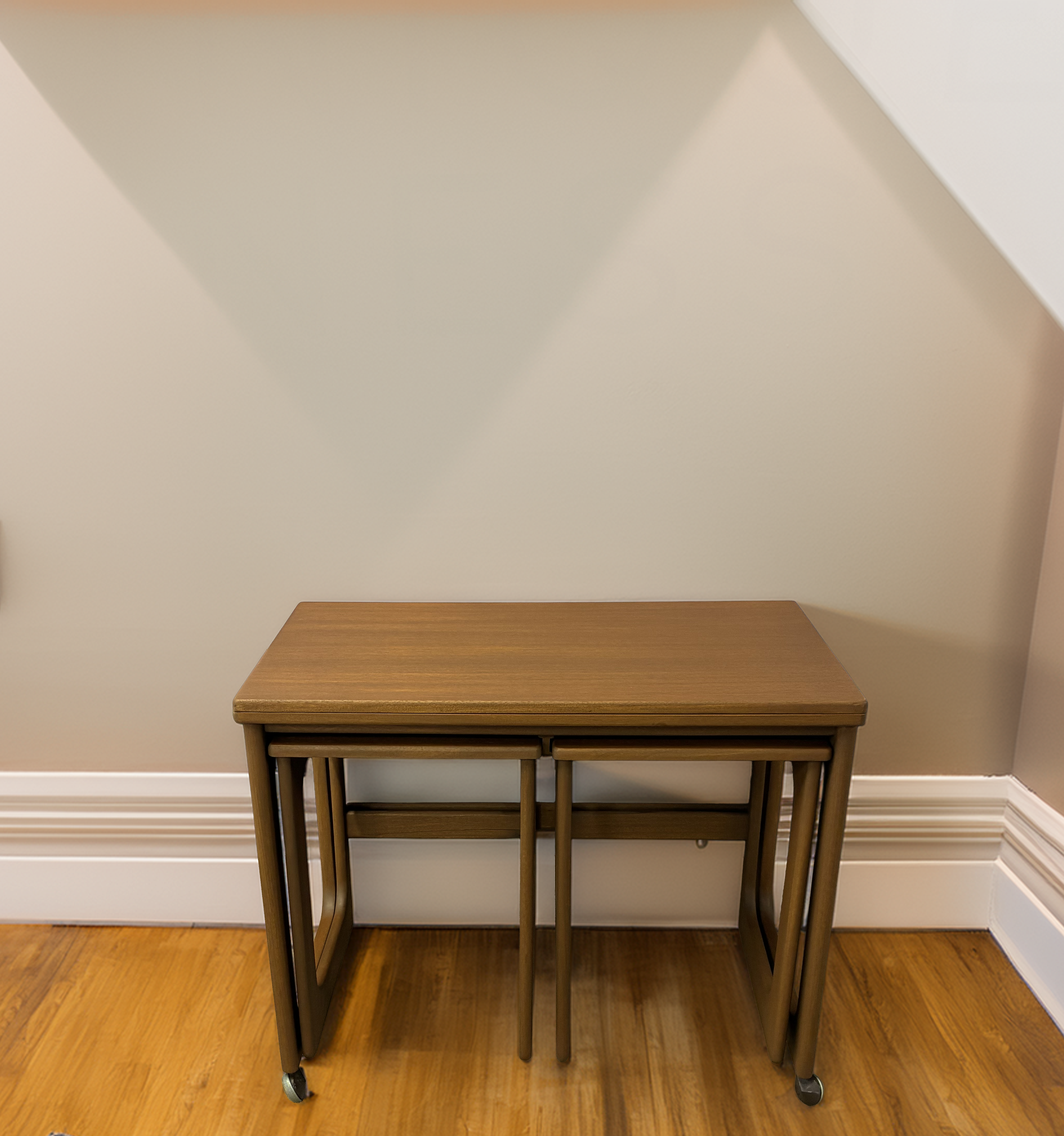 Mcintosh Nest of Tables