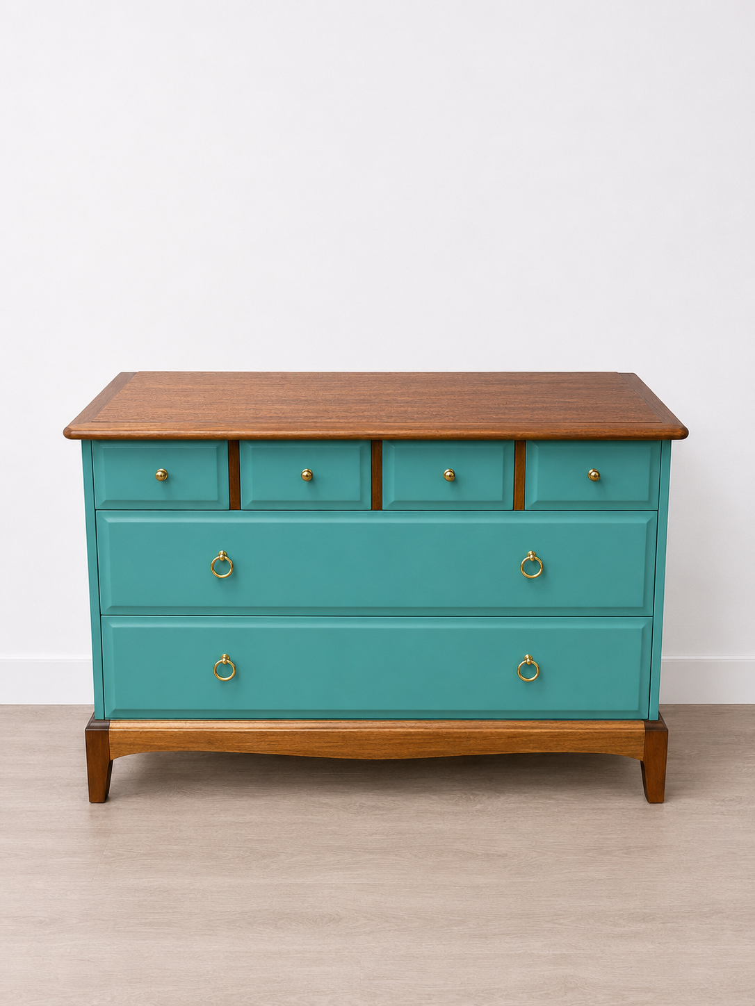 Stag Chest of Drawers